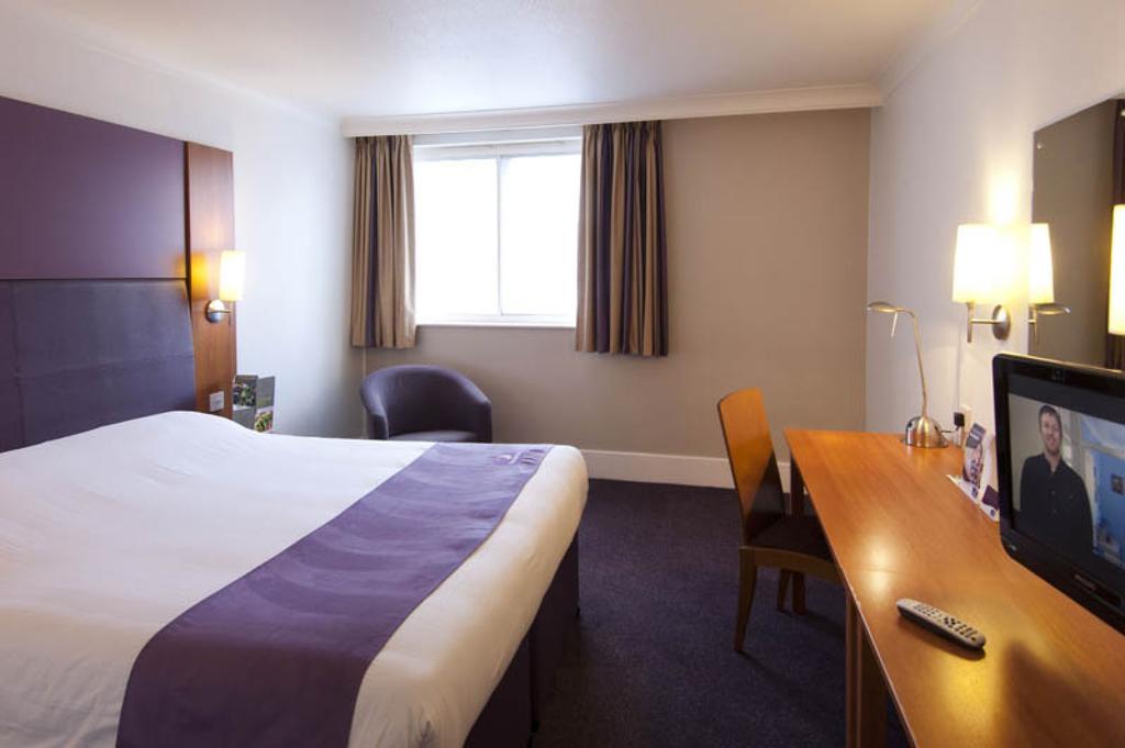 Premier Inn Leicester Fosse Park Extérieur photo